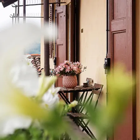 Raviola E Tajarin Apartment *