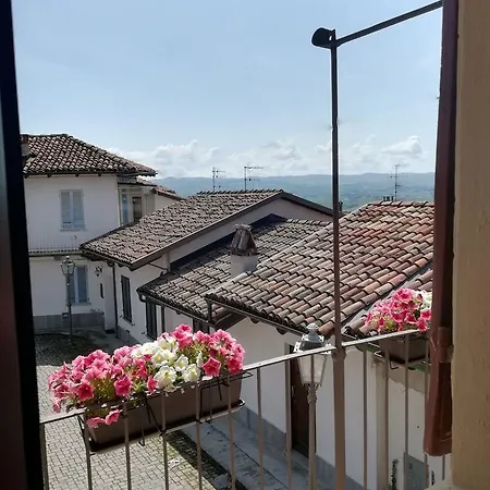Raviola E Tajarin Appartamento Verduno